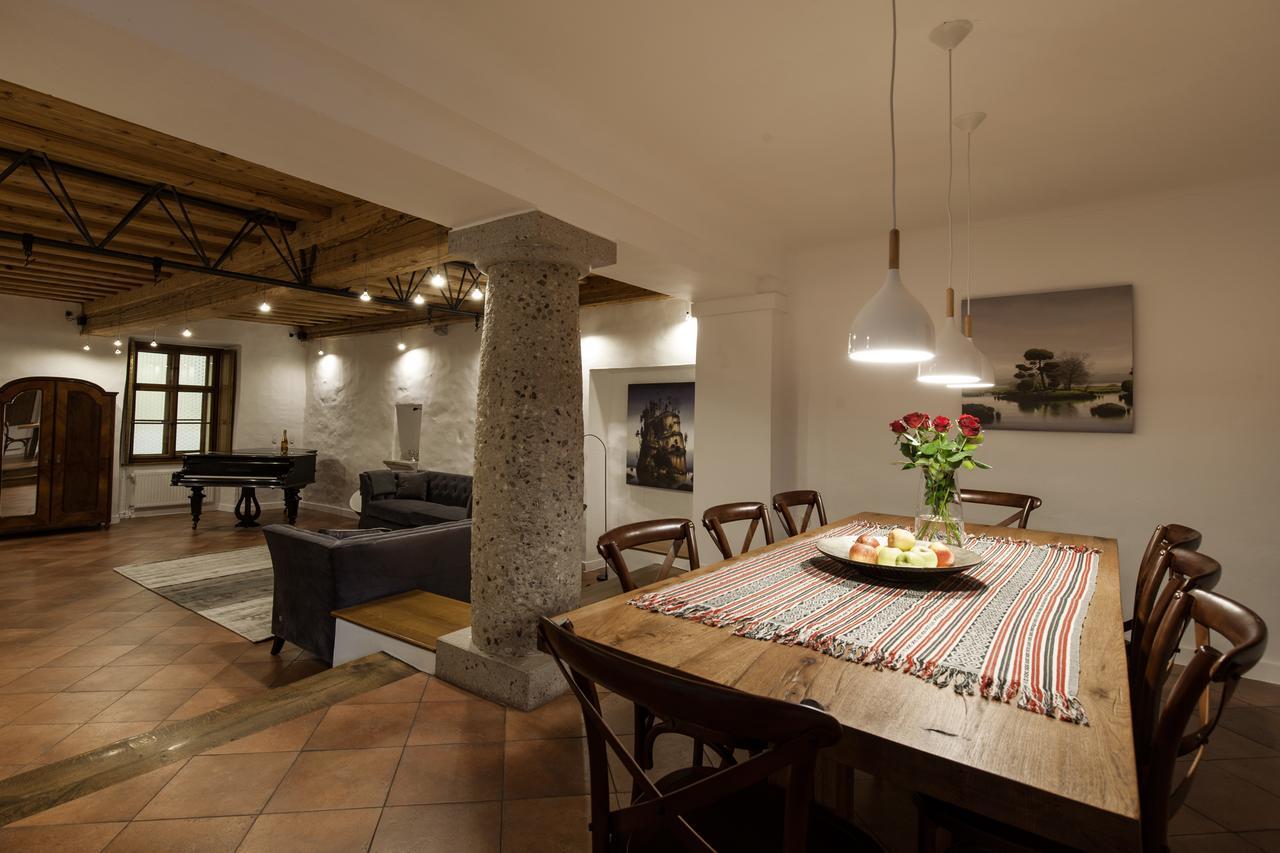River And Castle View Apartment Rose Tour As 류블랴나 외부 사진