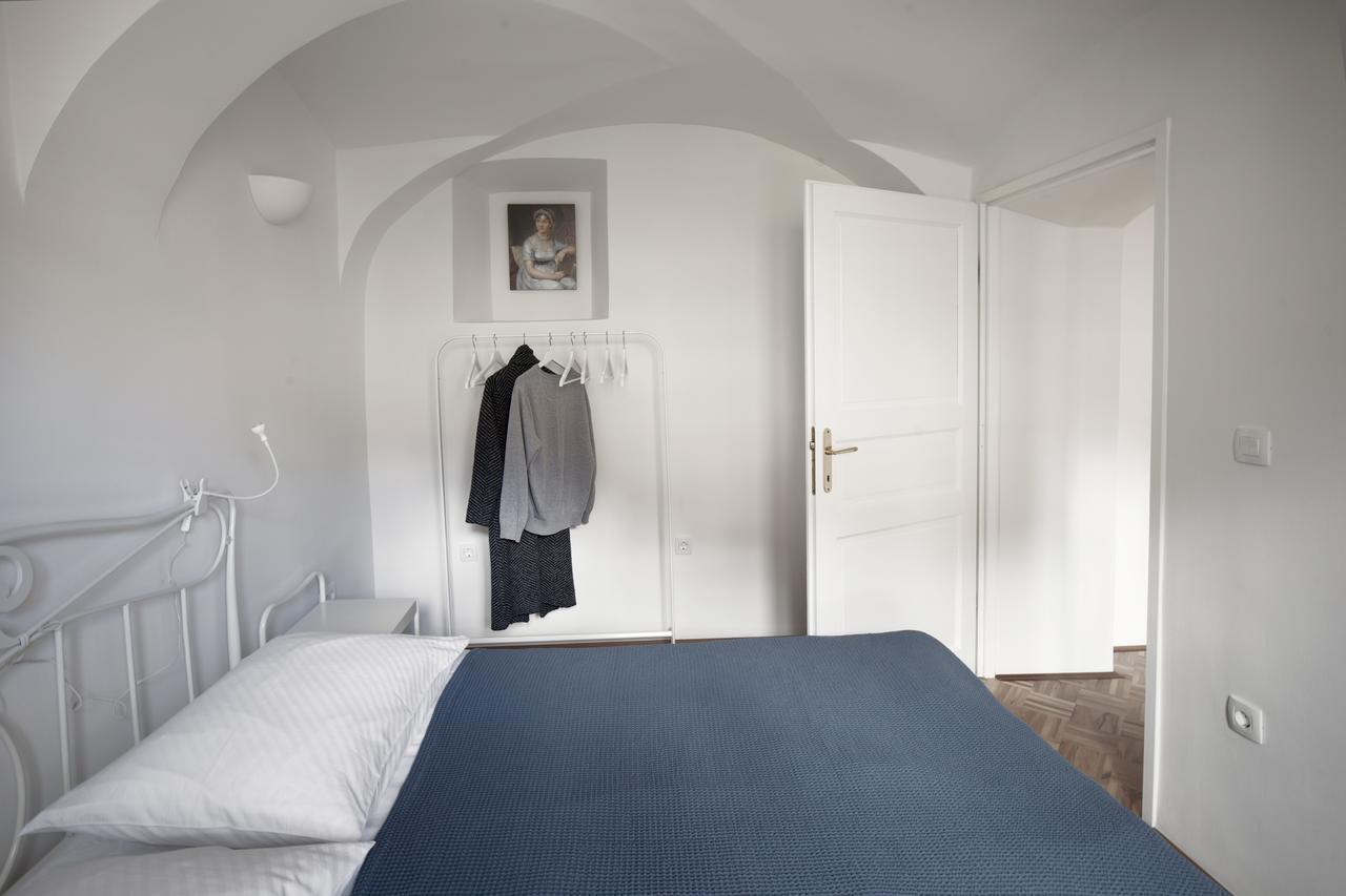 River And Castle View Apartment Rose Tour As 류블랴나 외부 사진