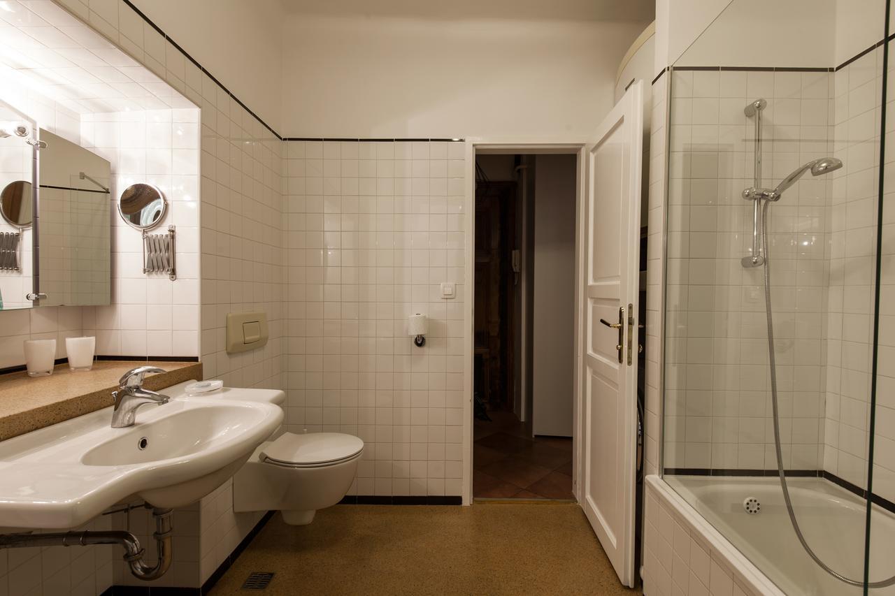 River And Castle View Apartment Rose Tour As 류블랴나 외부 사진