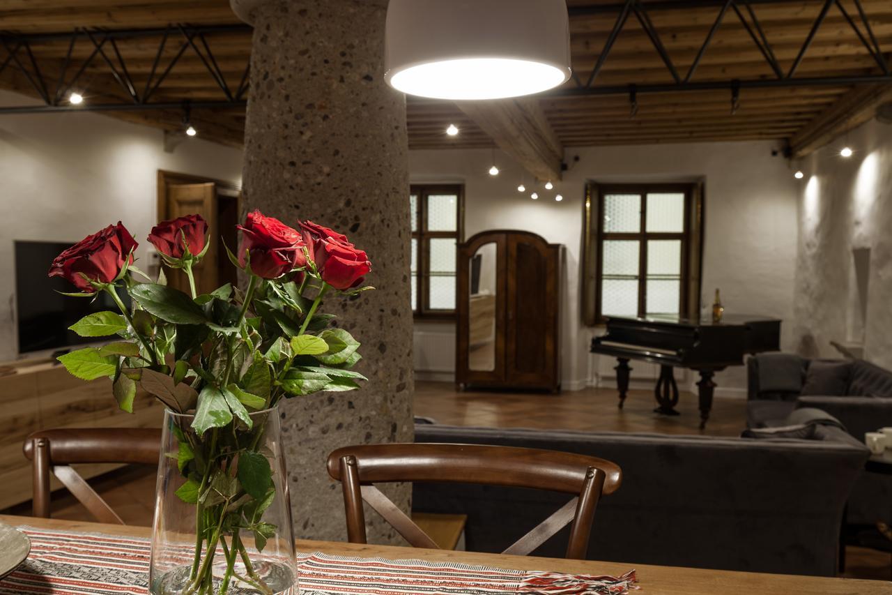 River And Castle View Apartment Rose Tour As 류블랴나 외부 사진